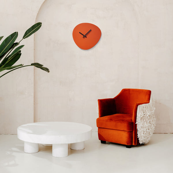 Pebble-rusty-red-style