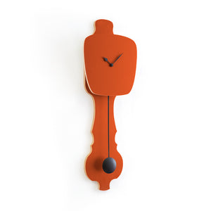 KLOQ-Design-wandklok-met-slinger-roest-rood