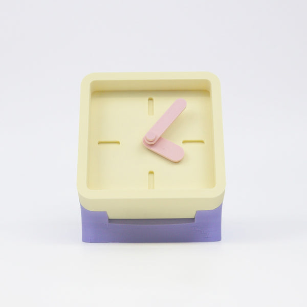 KLOQ-bureauklok-3d-print-lila_geel