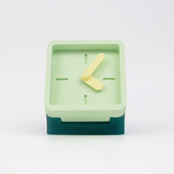 KLOQ-bureauklok-3d-print-petrol_mint-side