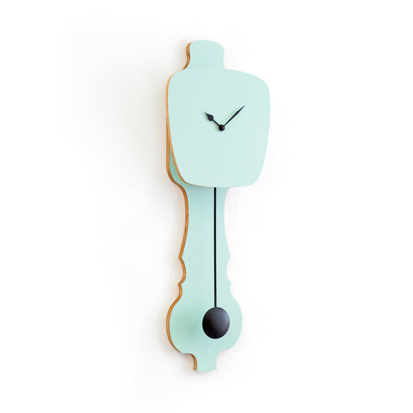 KLOQ-Design-wandklok-met-slinger-pistache-groen