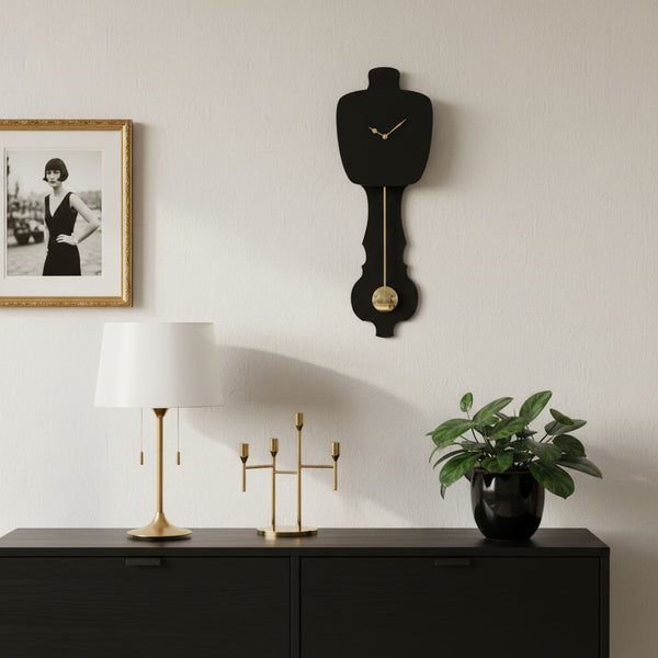 KLOQ-wandklok-slinger-zwart-style-1