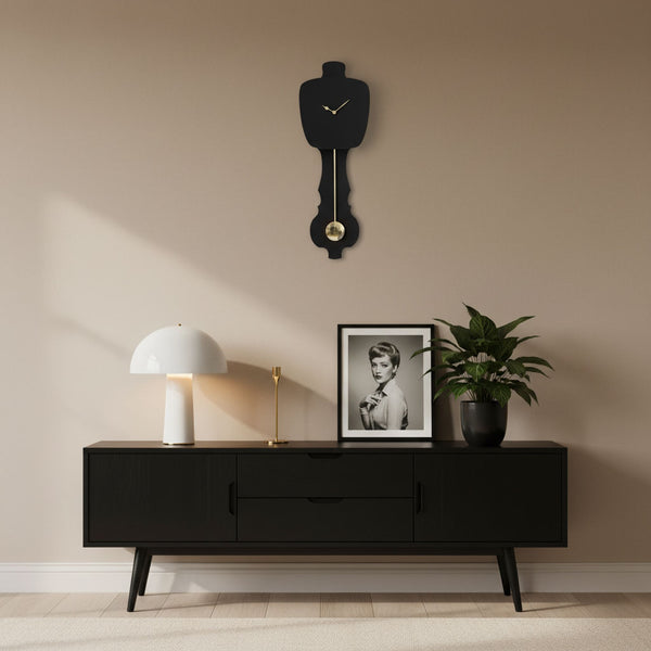 KLOQ-wandklok-slinger-zwart-style-2