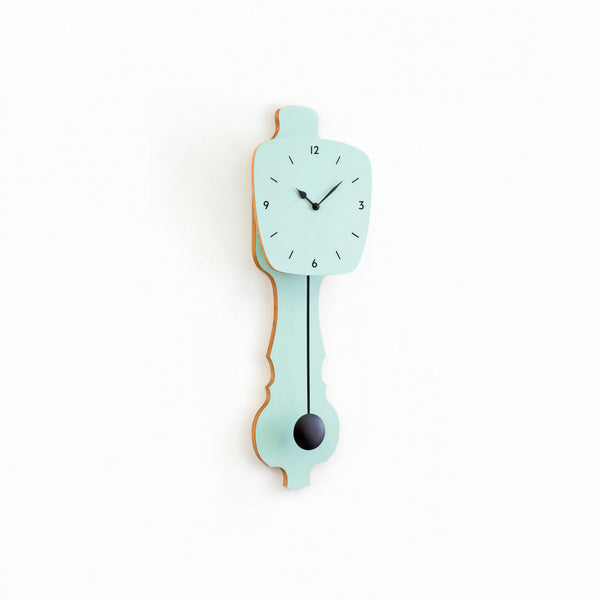 Horloge murale vert pistache