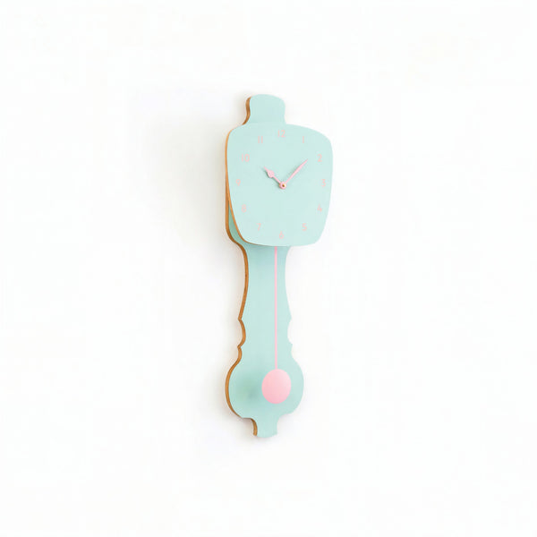 Horloge murale vert pistache